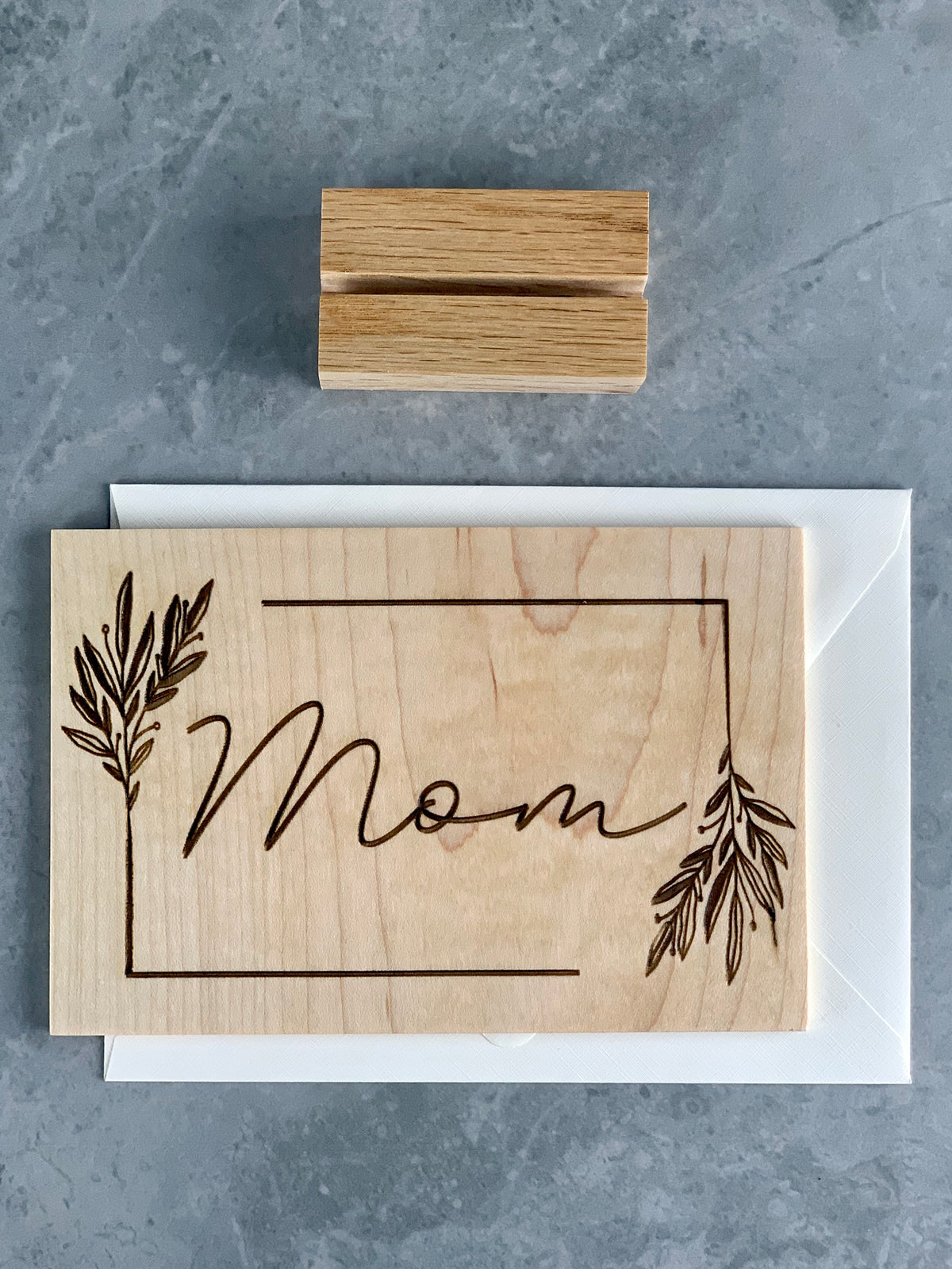 Mom Floral Card